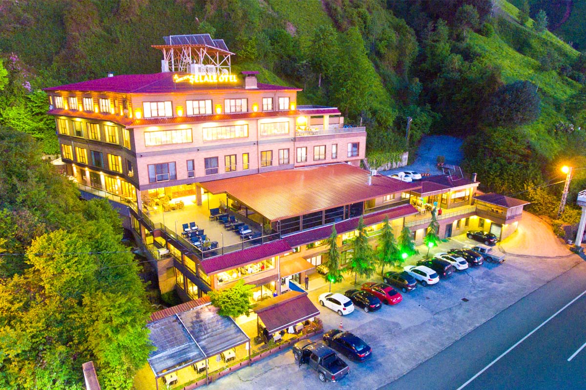 Şelale Otel