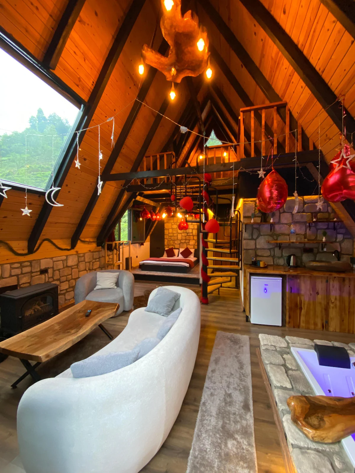 İnoravadi Bungalov